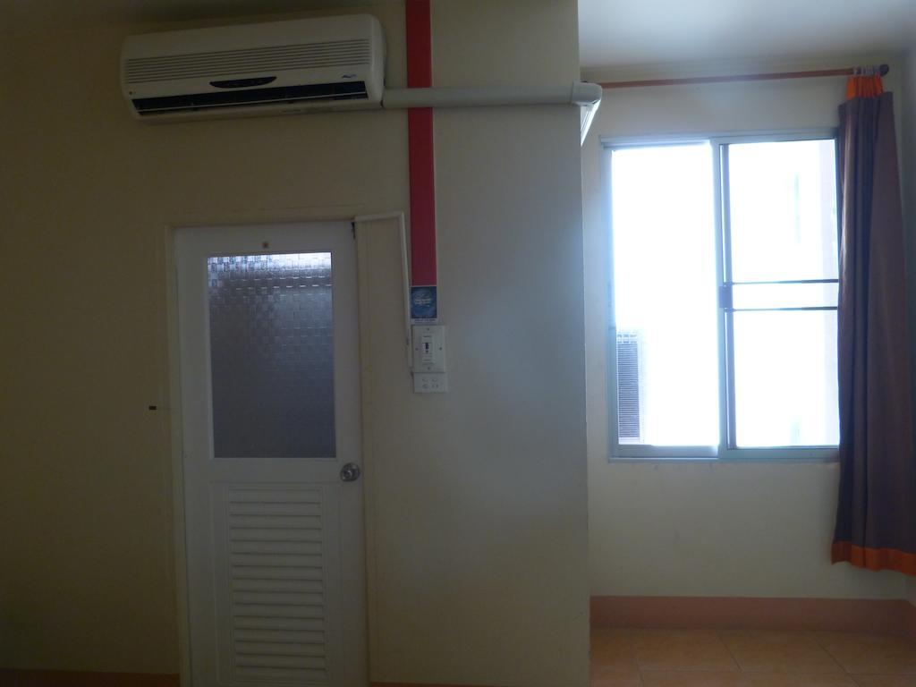 Silver Reef Hotel Udon Thani Exterior photo